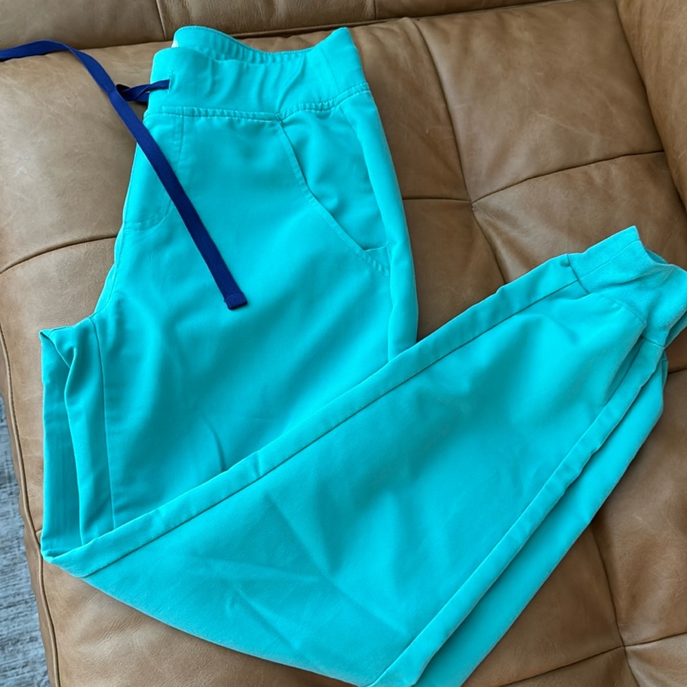 Figs surgical green Zamora joggers